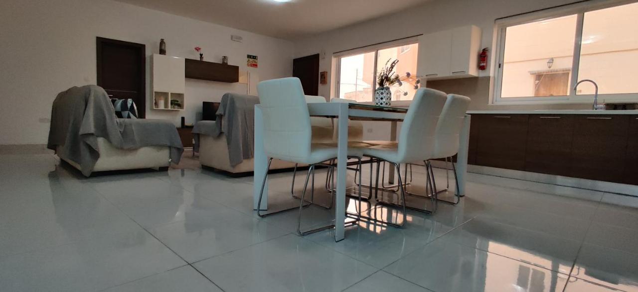 Lorenza Letting Maisonette Marsaxlokk